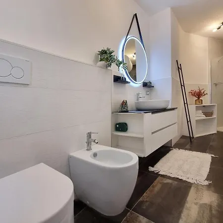 'Suite San Nicolo' -Treviso Historic Center With Parking Space - 10 Min Walking To Train Station Apartman *